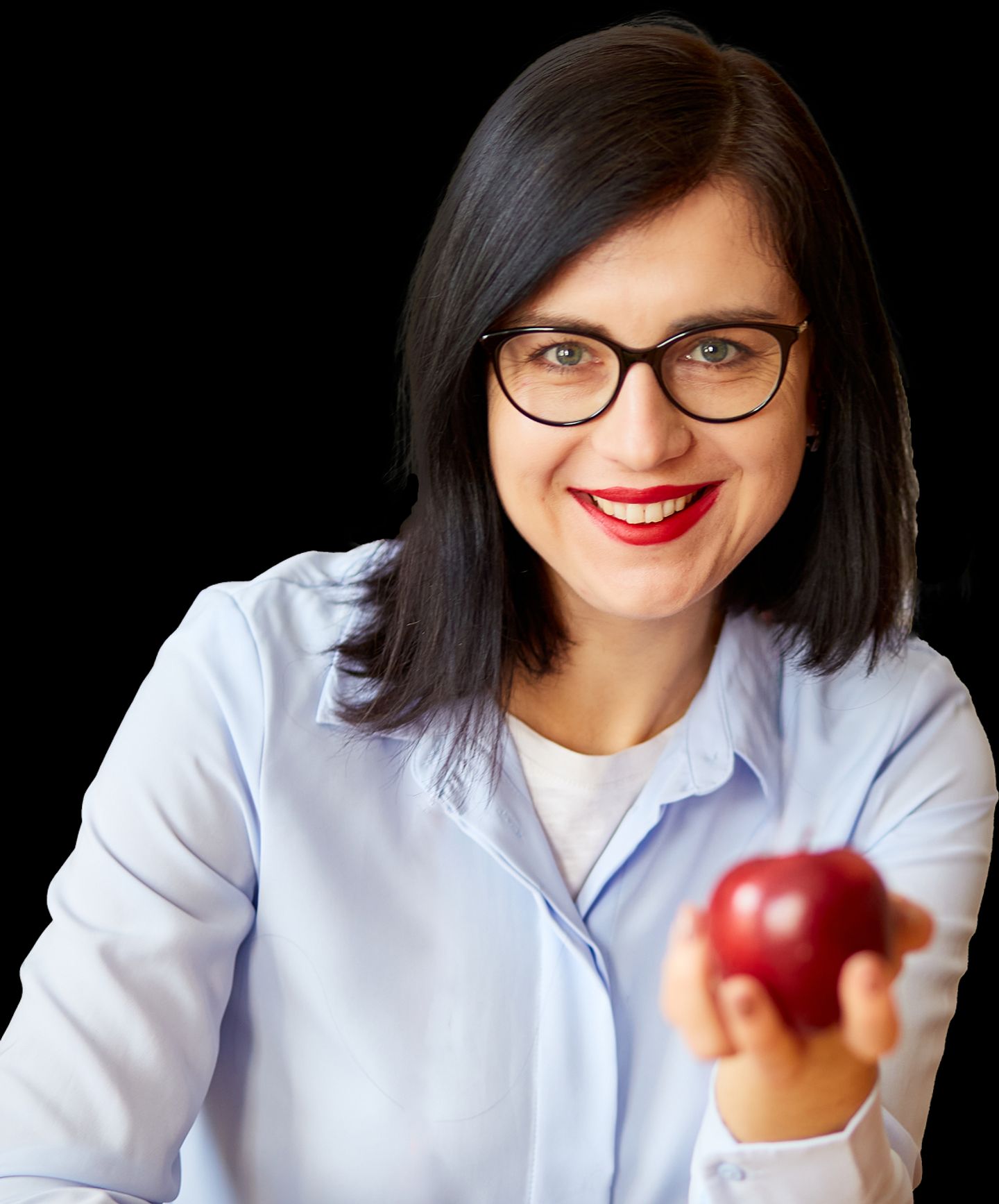 Smiling dietitian offering expert-led nutrition consultations with LifeChef